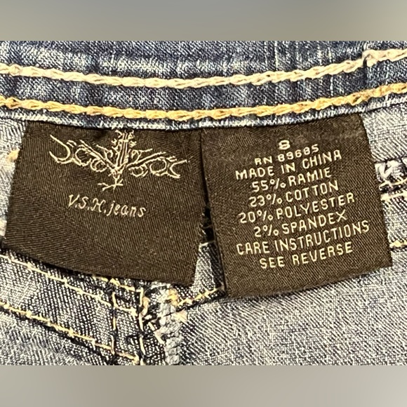 👖 Women’s V.S.H. Cuffed Crop Jeans Size 8 - Picture 2 of 9